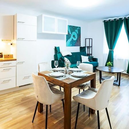 City Apartment Top Location, Quiet And Cozy Ideal To Relax Or Work ウィーン エクステリア 写真