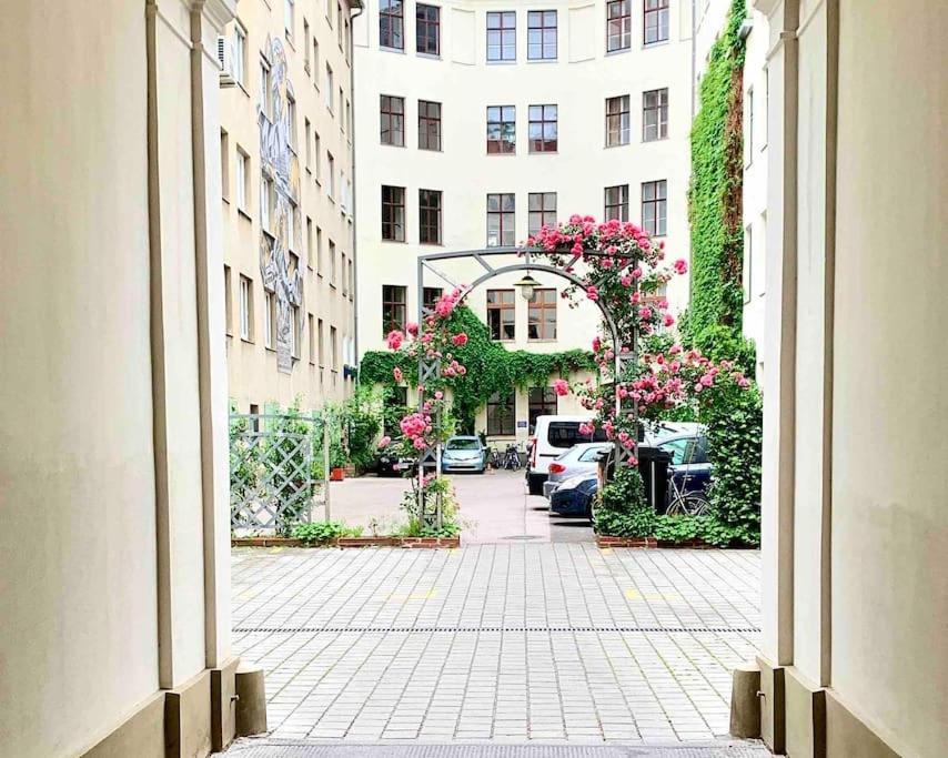 City Apartment Top Location, Quiet And Cozy Ideal To Relax Or Work ウィーン エクステリア 写真